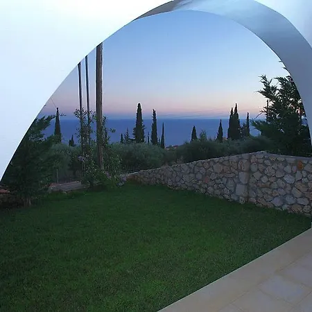Erofili * Lourdata (Kefalonia)